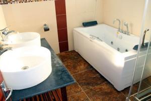 Halgan Villas Palace Mombasa Luaran gambar